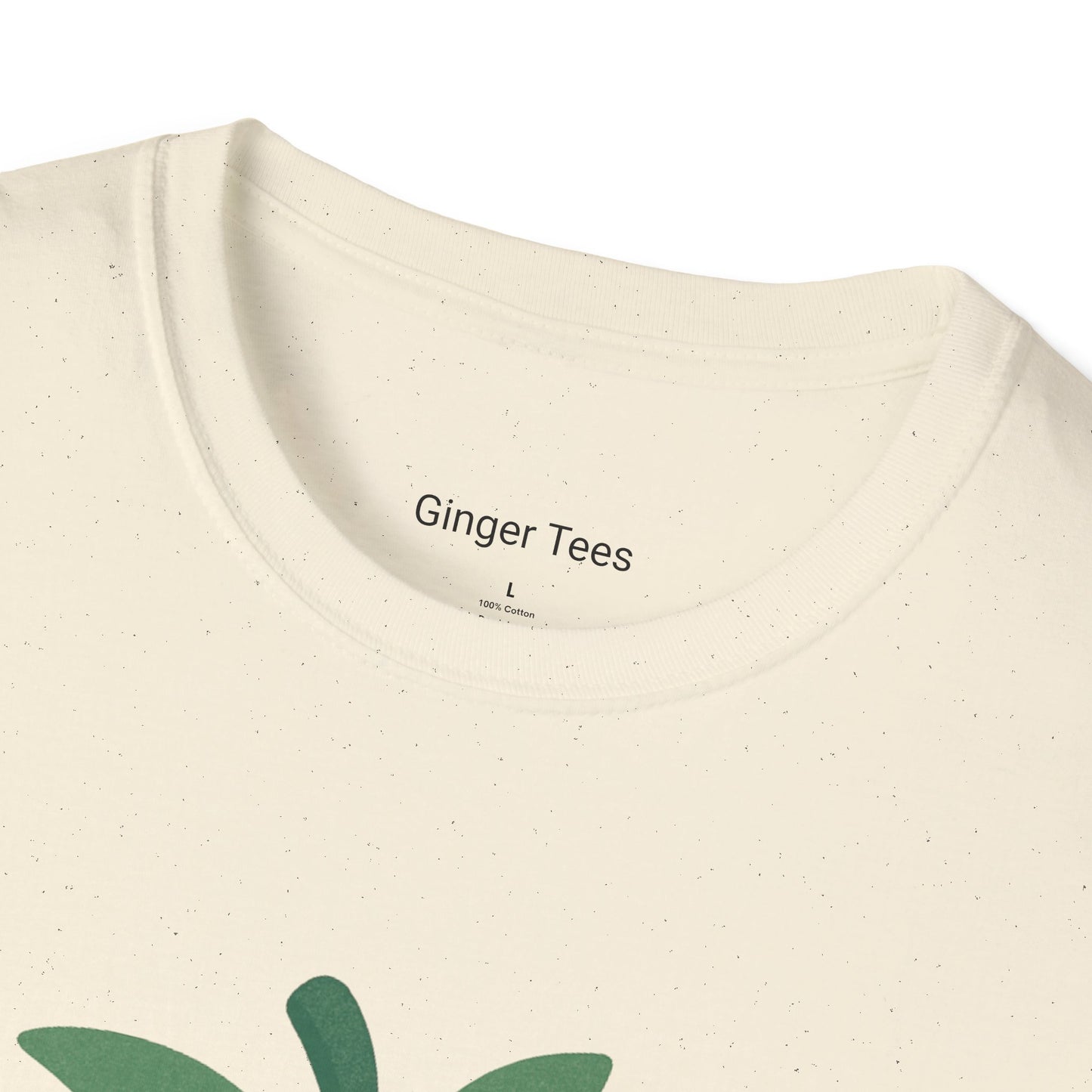 Cute Strawberry Graphic T-Shirt – Minimal & Sweet Aesthetic